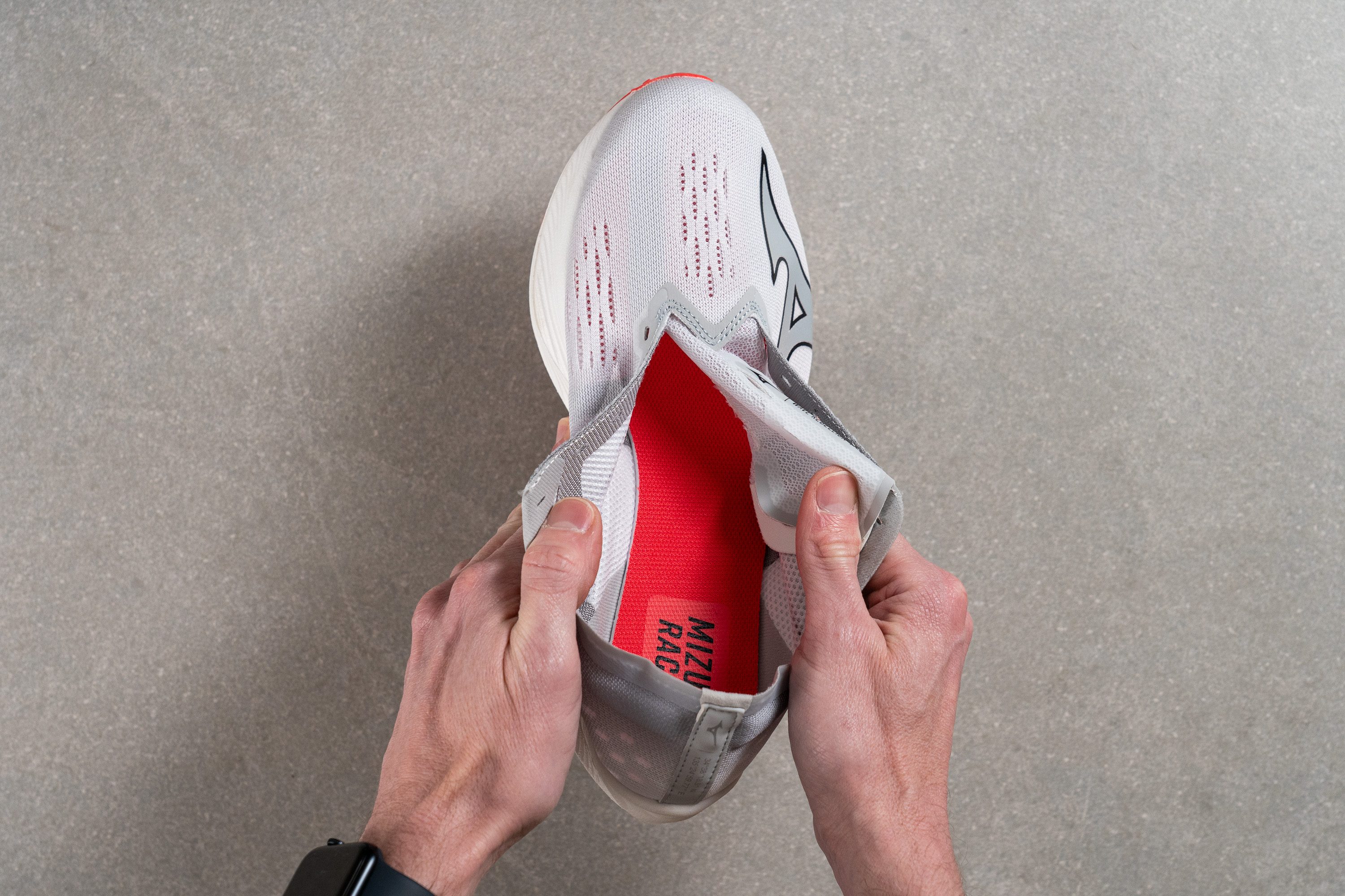 Mizuno Wave Rebellion Pro 2 Tongue: gusset type